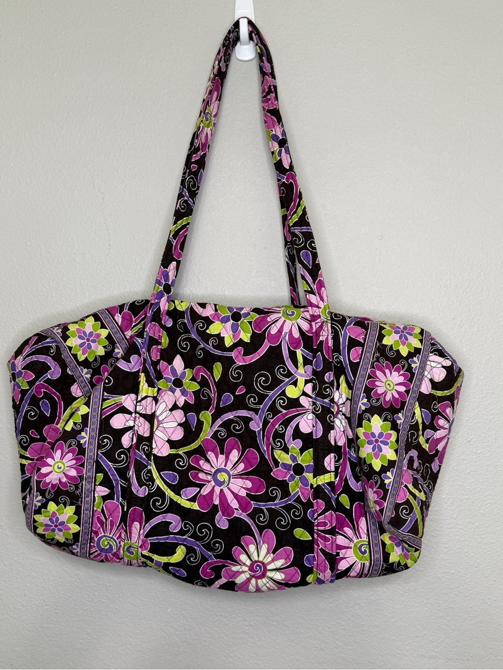 Vera Bradley Purple Punch Large Duffel Bag Retired 2009 Floral Travel Weekender